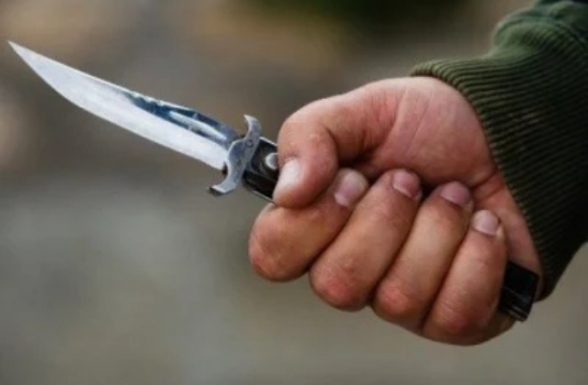 Ծեծկռտուք քոլեջում. երկու ուսանողի մոտ դանակ է հայտնաբերվել